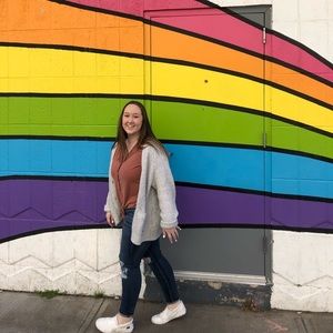 Meet your Posher, Katelyn